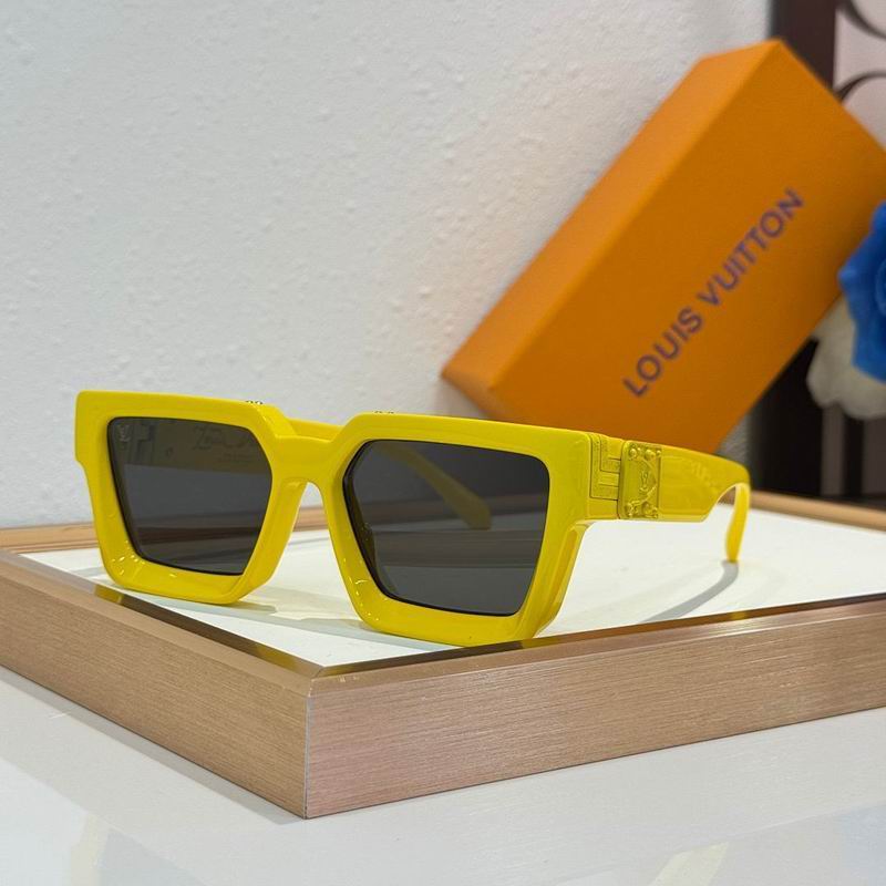 Louis Vuitton Sunglasses ID:20260319-219